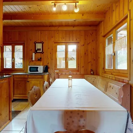 Chalet Vacation Le Bouton D'or - Ideal For Family Holidays Iserables