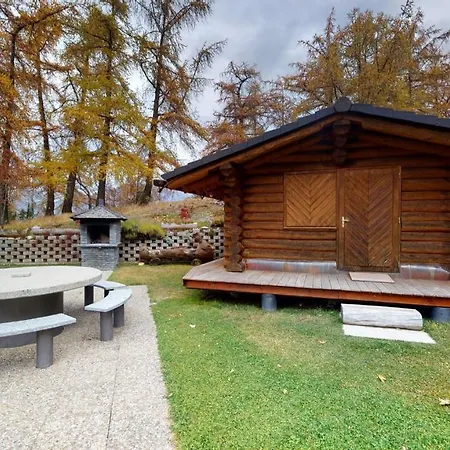 Chalet Vacation Le Bouton D'or - Ideal For Family Holidays *
