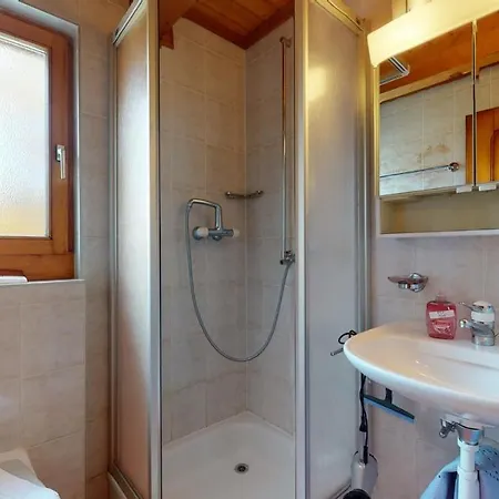 Vacation Le Bouton D'or - Ideal For Family Holidays בקתה Iserables