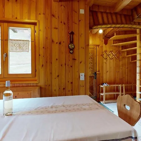Vacation Le Bouton D'or - Ideal For Family Holidays בקתה Iserables