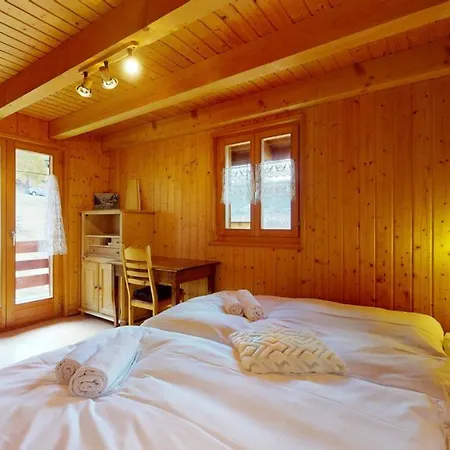 Chalet Vacation Le Bouton D'or - Ideal For Family Holidays Iserables